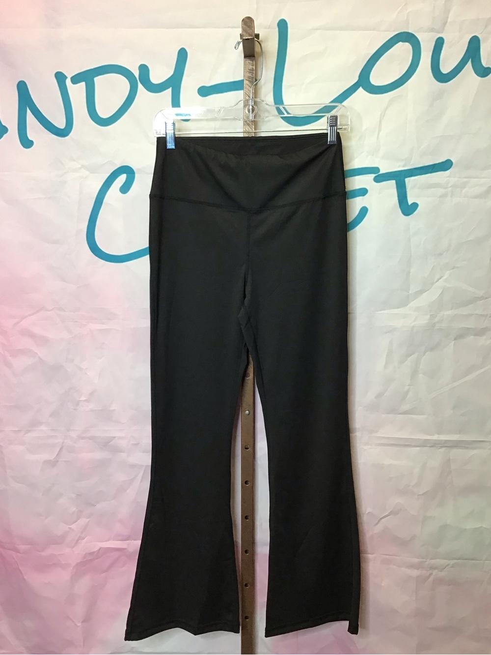 NWT ALO Yoga XL